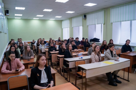 Встреча студентов с представителями органов исполнительной власти Хабаровского края